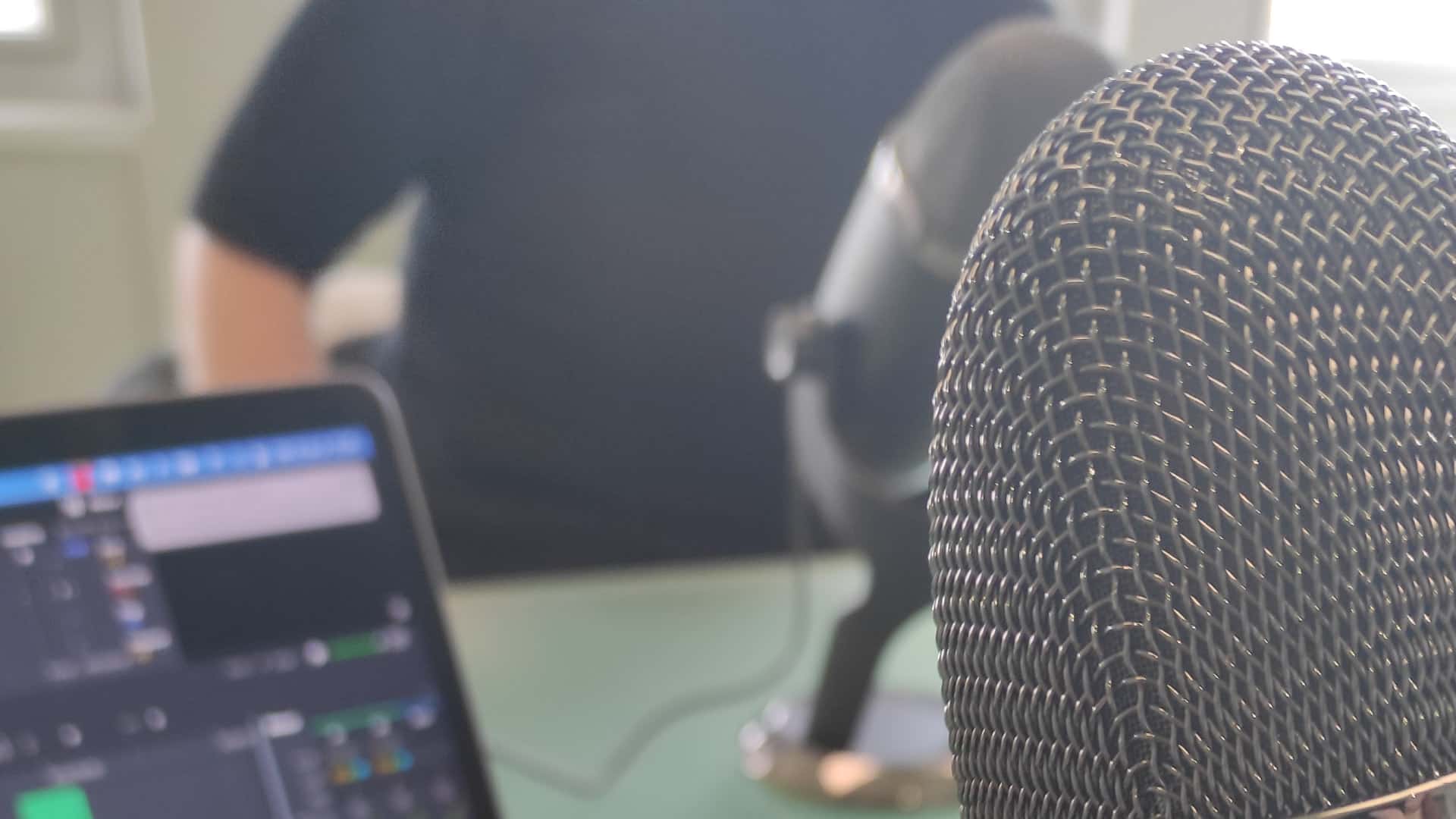 RouleMarcel propose la réalisation de podcasts pour ses clients dans le cadre de leur stratégie de communication